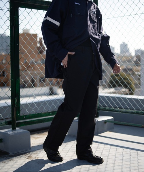 UNIVERSAL OVERALL(ユニバーサルオーバーオール)の「UNIVERSAL OVERALL / Addictive STANDARD / スタンダードパンツ(チノパンツ・メンズ・ブラック/チャコールグレー/ベージュ・S/M/L/XL)」の19枚目の写真