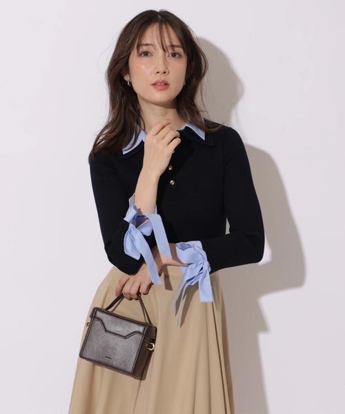 Apuweiser-riche（アプワイザーリッシェ）の「袖リボンスキッパーリブニット（ニット/セーター・レディース・グレイッシュベージュ/ネイビー・2）」の4枚目の写真