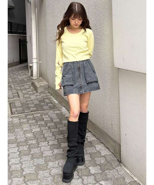 MURUA（ムルーア）の「ロゴラメテレコトップス（Tシャツ/カットソー・レディース・ブラック/グレー/イエロー/ホワイト・FREE）」の22枚目の写真