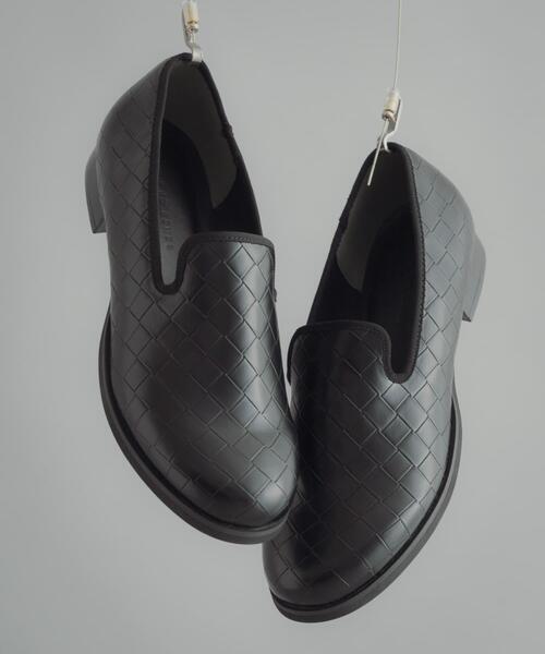 SENSE OF PLACE by URBAN RESEARCH（センスオブプレイスバイアーバンリサーチ）の「メッシュエンボススリッポンシューズ（スリッポン・メンズ・ブラック・27.5/26.5）」の4枚目の写真