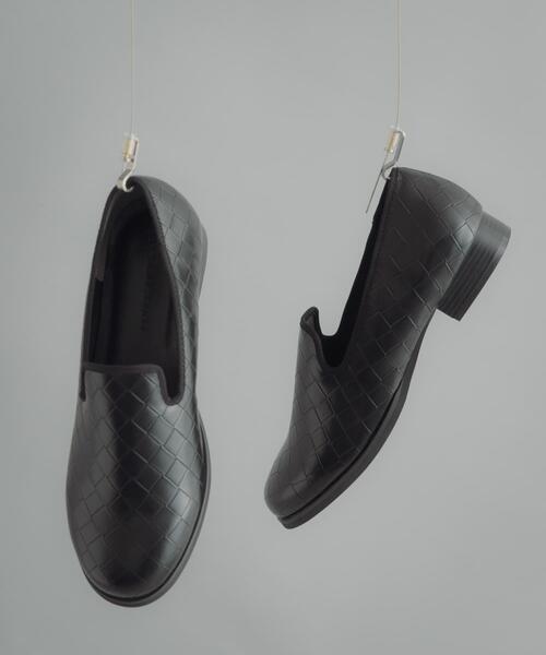 SENSE OF PLACE by URBAN RESEARCH（センスオブプレイスバイアーバンリサーチ）の「メッシュエンボススリッポンシューズ（スリッポン・メンズ・ブラック・27.5/26.5）」の5枚目の写真