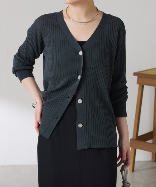 COLLAGE GALLARDAGALANTE（コラージュガリャルダガランテ）の「ドライコットンワイドリブカーディガン/セットアップ可/アンサンブル可（カーディガン/ボレロ・レディース・チャコールグレー/レモンイエロー・FREE）」の5枚目の写真