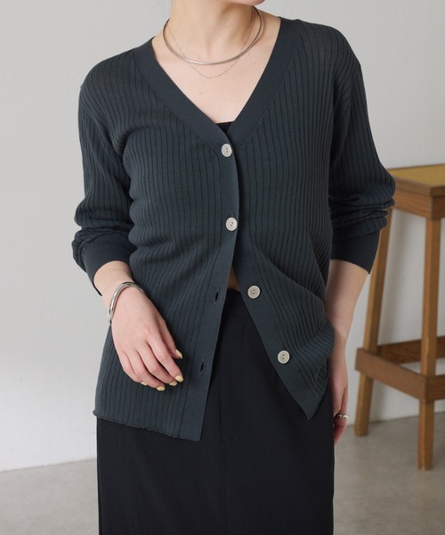 COLLAGE GALLARDAGALANTE（コラージュガリャルダガランテ）の「ドライコットンワイドリブカーディガン/セットアップ可/アンサンブル可（カーディガン/ボレロ・レディース・チャコールグレー/レモンイエロー・FREE）」の18枚目の写真