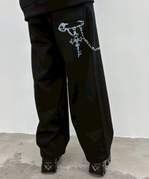 ARULE(アルール)の「A'GEM/9 × .kom 『ARULE/アルール』Chain Cross Graphic Sweatpants /チェーンクロスグラフィックスエットパンツ(スウェットパンツ・レディース・グレー/ブラック・FREE)」の12枚目の写真