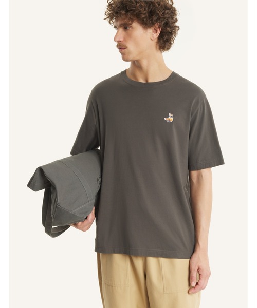 Maison Kitsune（メゾンキツネ）の「DREAMING FOX COMFORT TEE-SHIRT（Tシャツ/カットソー・メンズ・ダークブラウン系/ホワイト・XS/S/M/L/XL/XXS）」の13枚目の写真