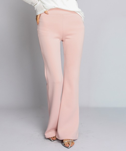 by LEGNA(バイレグナ)の「【選べる丈感】ダンボールニットフレアレギンス(その他パンツ・レディース・ピンク/グレー/アイボリー/グレイッシュベージュ/ブラック/ダークグレー・XL-Regular/L-Regular/M-Long/M-Regular/L-Short/M-Short/XL-Long/L-Long)」の6枚目の写真