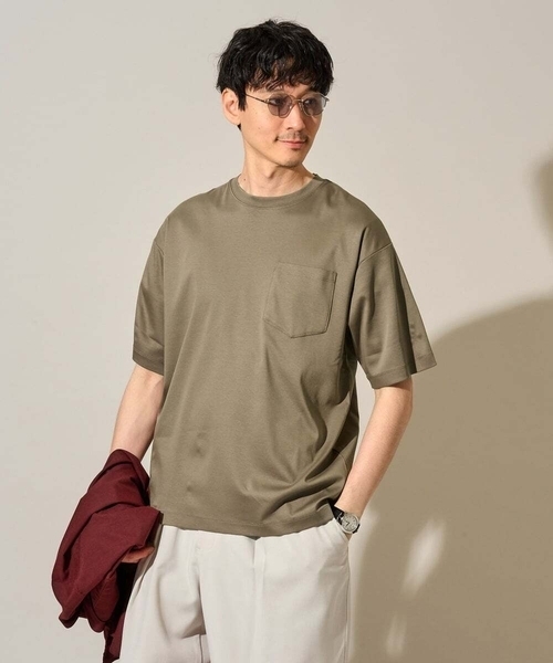 a.v.v(アーヴェヴェ)の「\累計28,000枚販売!/究極の無地T シルケットスムースシルエットカットソ ー【接触冷感 / UVカット/洗濯機で洗える/毛玉になりにくい】(Tシャツ/カットソー・メンズ・グリーン/ボルドー/ホワイト/ライトグレー/ミント/ブルー/ライトブラウン/チャコールグレー/ブラック/ピンク・44/48/50/46)」の6枚目の写真