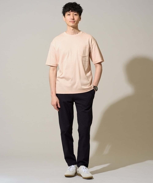 a.v.v(アーヴェヴェ)の「\累計28,000枚販売!/究極の無地T シルケットスムースシルエットカットソ ー【接触冷感 / UVカット/洗濯機で洗える/毛玉になりにくい】(Tシャツ/カットソー・メンズ・グリーン/ボルドー/ホワイト/ライトグレー/ミント/ブルー/ライトブラウン/チャコールグレー/ブラック/ピンク・44/48/50/46)」の21枚目の写真