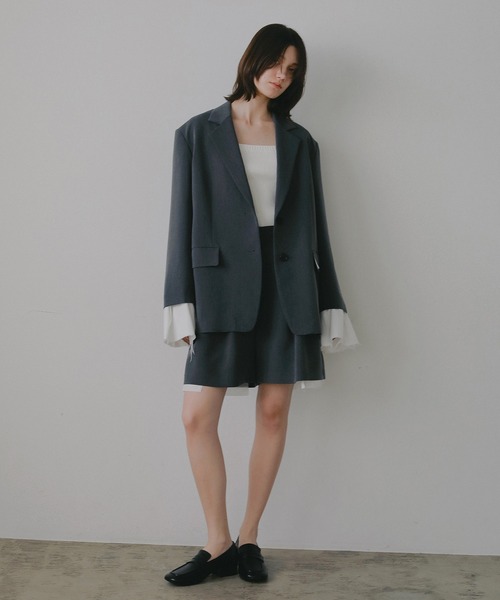 MANOF（マノフ）の「OVER SIZED LAYERED JACKET（テーラードジャケット・レディース・ベージュ/チャコールグレー/ブラック・M/S）」の10枚目の写真