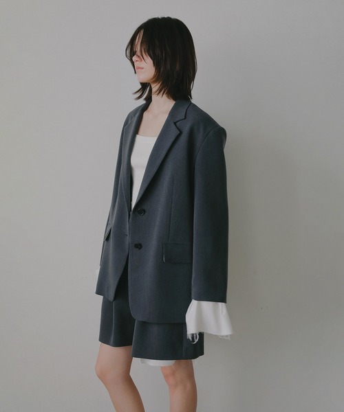 MANOF（マノフ）の「OVER SIZED LAYERED JACKET（テーラードジャケット・レディース・ベージュ/チャコールグレー/ブラック・M/S）」の6枚目の写真