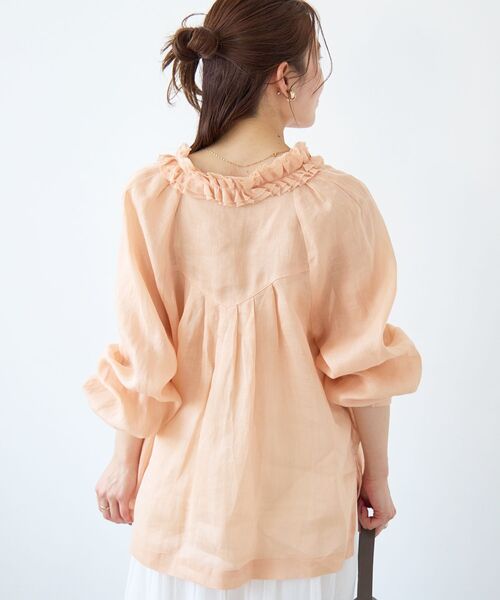 le.coeur blanc(ルクールブラン)の「ラミーカルゼフリルネックブラウス(シャツ/ブラウス・レディース・オレンジ/ダークブラウン/ライトブルー・38)」の16枚目の写真