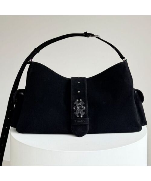 71TO96(チル ハナ トゥ グユク)の「ガバック , Seo-Ga Bag (ブラック)(ショルダーバッグ・レディース・ブラック・FREE)」の1枚目の写真