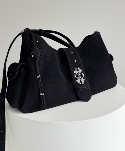 71TO96(チル ハナ トゥ グユク)の「ガバック , Seo-Ga Bag (ブラック)(ショルダーバッグ・レディース・ブラック・FREE)」の3枚目の写真