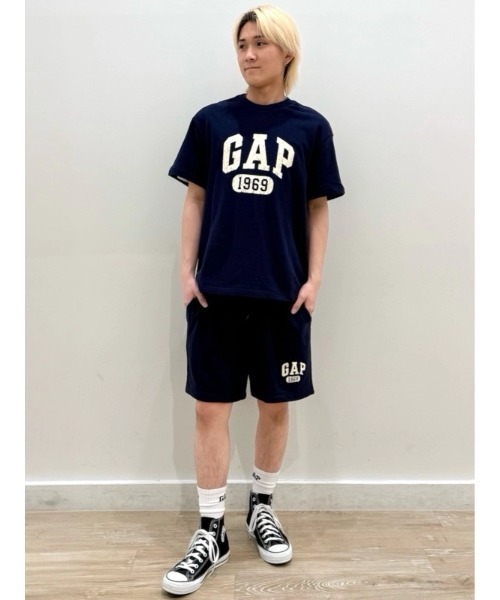 GAP(ギャップ)の「ヴィンテージソフト フレンチテリー GAPロゴ スウェットショートパンツ(スウェットパンツ・メンズ・ネイビー/オフホワイト/グレー・XS/S/M/L/XL)」の17枚目の写真