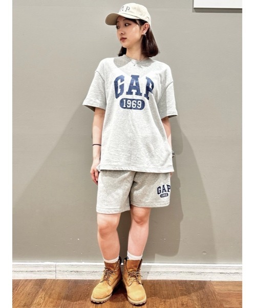 GAP(ギャップ)の「ヴィンテージソフト フレンチテリー GAPロゴ スウェットショートパンツ(スウェットパンツ・メンズ・ネイビー/オフホワイト/グレー・XS/S/M/L/XL)」の6枚目の写真