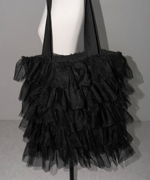 me+em select（ミームセレクト）の「【 3color ／ A4収納可 】チュールフリルスクエアトートバッグ ／ tulle frill square tote bag（トートバッグ・レディース・ブラック/アイボリー/ピンク・FREE）」の2枚目の写真