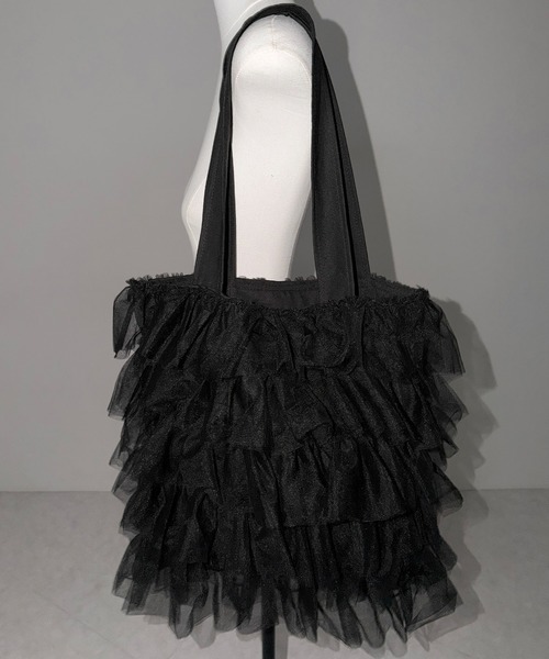me+em select（ミームセレクト）の「【 3color ／ A4収納可 】チュールフリルスクエアトートバッグ ／ tulle frill square tote bag（トートバッグ・レディース・ブラック/アイボリー/ピンク・FREE）」の7枚目の写真