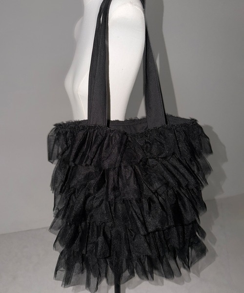 me+em select（ミームセレクト）の「【 3color ／ A4収納可 】チュールフリルスクエアトートバッグ ／ tulle frill square tote bag（トートバッグ・レディース・ブラック/アイボリー/ピンク・FREE）」の8枚目の写真