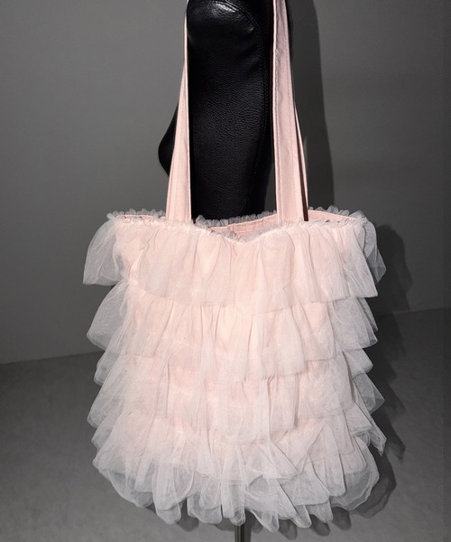 me+em select（ミームセレクト）の「【 3color ／ A4収納可 】チュールフリルスクエアトートバッグ ／ tulle frill square tote bag（トートバッグ・レディース・ブラック/アイボリー/ピンク・FREE）」の14枚目の写真