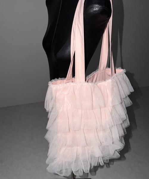 me+em select（ミームセレクト）の「【 3color ／ A4収納可 】チュールフリルスクエアトートバッグ ／ tulle frill square tote bag（トートバッグ・レディース・ブラック/アイボリー/ピンク・FREE）」の15枚目の写真
