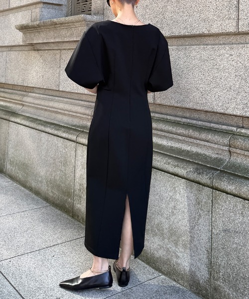 JENNE（ジェンヌ）の「カットソーワイドスリーブワンピース（日本製生地）（ワンピース・レディース・ホワイト/ブラック・SMALL/LARGE/MEDIUM）」の17枚目の写真