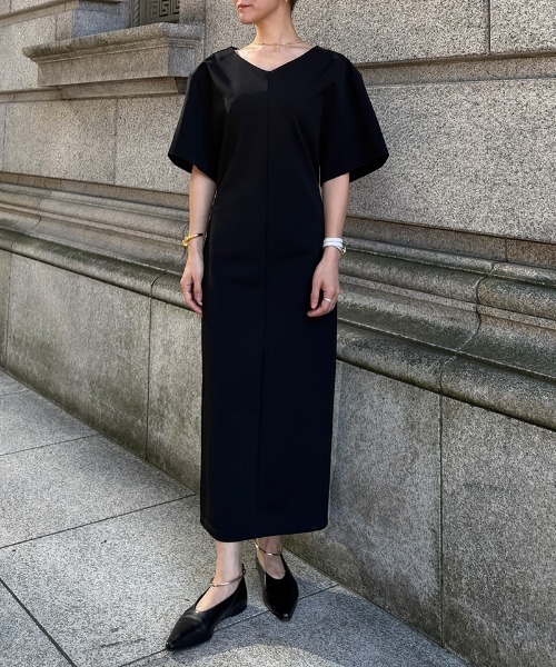 JENNE（ジェンヌ）の「カットソーワイドスリーブワンピース（日本製生地）（ワンピース・レディース・ホワイト/ブラック・SMALL/LARGE/MEDIUM）」の20枚目の写真