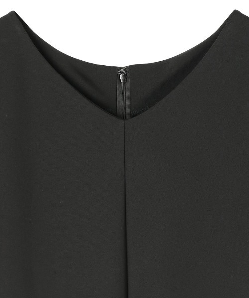 JENNE（ジェンヌ）の「カットソーワイドスリーブワンピース（日本製生地）（ワンピース・レディース・ホワイト/ブラック・SMALL/LARGE/MEDIUM）」の5枚目の写真
