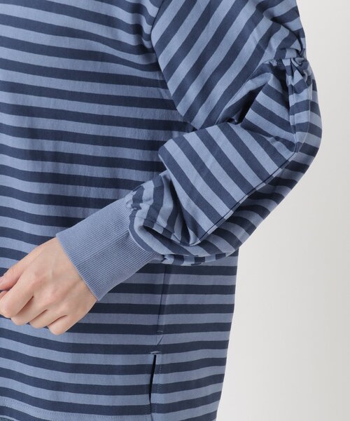 one'sterrace(ワンズテラス)の「ツイストスリーブ 長袖ボーダープルオーバー(Tシャツ/カットソー・レディース・ブラック系8/グレー系4/ブルー系その他7・02)」の12枚目の写真