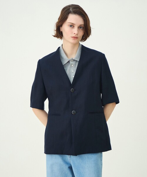 MACPHEE(マカフィー)の「リネンレーヨンツイル ハーフスリーブジャケット(ノーカラージャケット・レディース・ネイビー・34/36)」の4枚目の写真