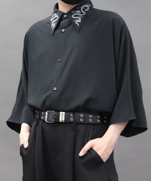 蛇×蓮刺繍半袖シャツ（シャツ/ブラウス）｜REZEN（リゼン）の