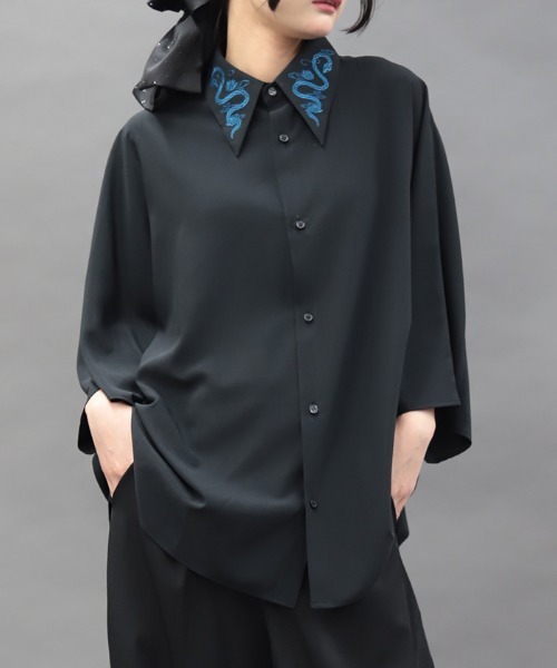 蛇×蓮刺繍半袖シャツ（シャツ/ブラウス）｜REZEN（リゼン）の