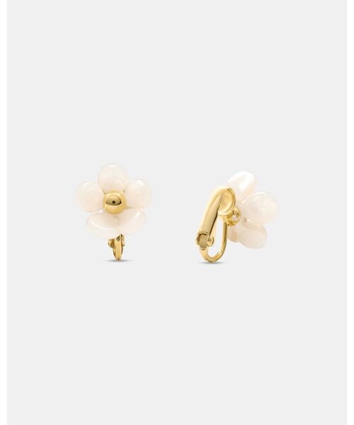 kate spade new york(ケイトスペード ニューヨーク)の「サマー デイズ フラワー イヤリング(イヤリング・レディース・ホワイト・ONESIZE)」の3枚目の写真