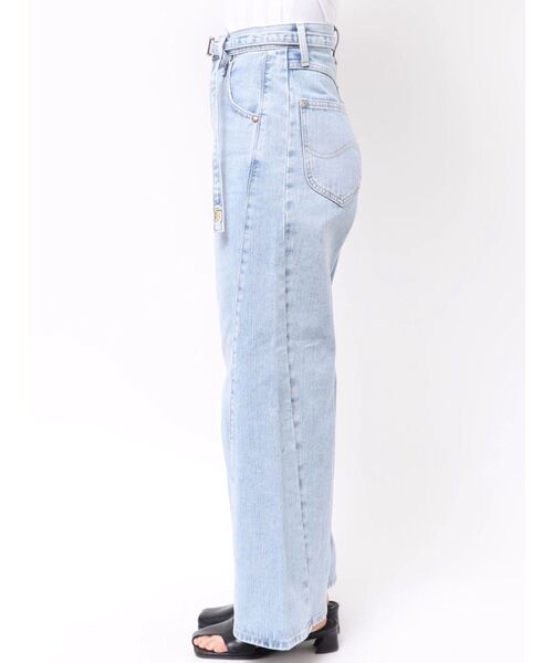 LAGUNAMOON(ラグナムーン)の「【Leeコラボ】セミワイドベルトデニムパンツ(デニムパンツ・レディース・ブラウン/インディゴブルー/ブルー・SMALL/MEDIUM)」の8枚目の写真