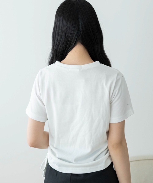 WEGO(ウィゴー)の「WEGO/【26春夏新作】ビジューサイドドロストショートT(Tシャツ/カットソー・レディース・ブラック/ホワイト・FREE)」の9枚目の写真