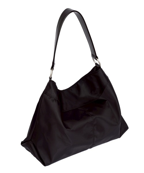 Never mind the XU / Chikashitsu+(ネバーマインド ザ エックスユー / チカシツプラス)の「【HAH ARCHIVE】Contour Shoulder Bag(Nylon) / 【ハーアーカイブ】コントゥアワンショルダーバッグ(ナイロン)(ショルダーバッグ・メンズ・ブラック・ONE SIZE)」の7枚目の写真