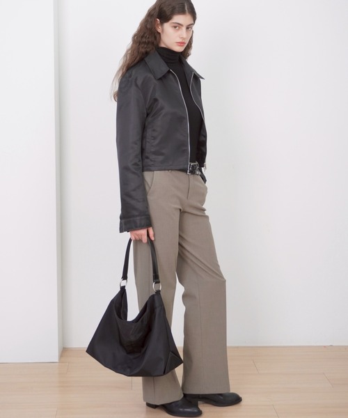 Never mind the XU / Chikashitsu+(ネバーマインド ザ エックスユー / チカシツプラス)の「【HAH ARCHIVE】Contour Shoulder Bag(Nylon) / 【ハーアーカイブ】コントゥアワンショルダーバッグ(ナイロン)(ショルダーバッグ・メンズ・ブラック・ONE SIZE)」の16枚目の写真