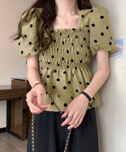 Miniministore(ミニミニストア)の「ドット柄シャーリングブラウス レディース(シャツ/ブラウス・レディース・イエロー×グリーン/アイボリー/ライトカーキ・FREE)」の20枚目の写真