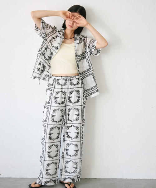 Trish(トリッシュ)の「パッチワーク風刺繍半袖シャツジャケット(シャツ/ブラウス・レディース・ブラウン/ホワイト・FREE)」の9枚目の写真