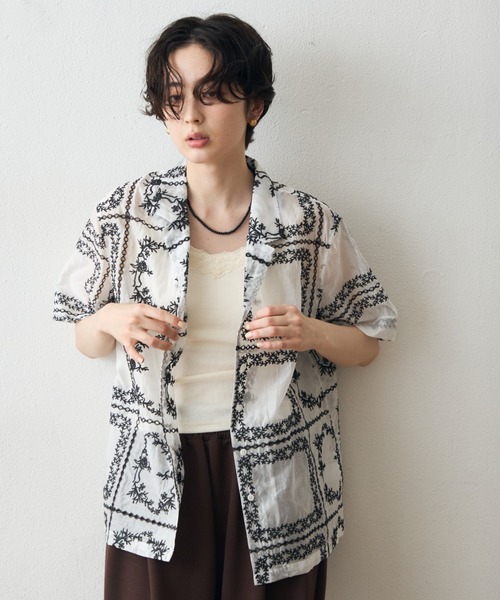 Trish(トリッシュ)の「パッチワーク風刺繍半袖シャツジャケット(シャツ/ブラウス・レディース・ブラウン/ホワイト・FREE)」の17枚目の写真