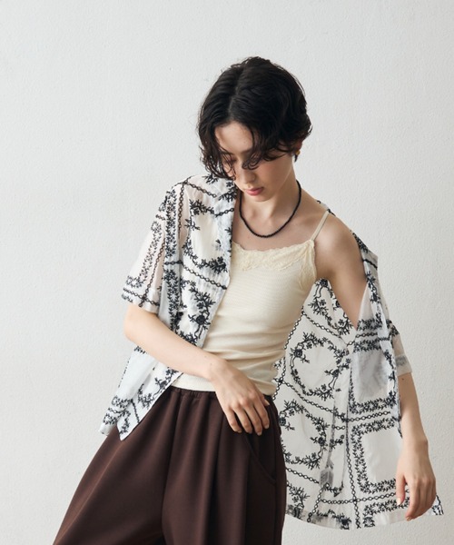 Trish(トリッシュ)の「パッチワーク風刺繍半袖シャツジャケット(シャツ/ブラウス・レディース・ブラウン/ホワイト・FREE)」の20枚目の写真