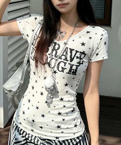 AVYL(アヴィル)の「スターパターンカレッジロゴコンパクトTシャツ(Tシャツ/カットソー・レディース・ホワイト/ダークグレー・M)」の2枚目の写真