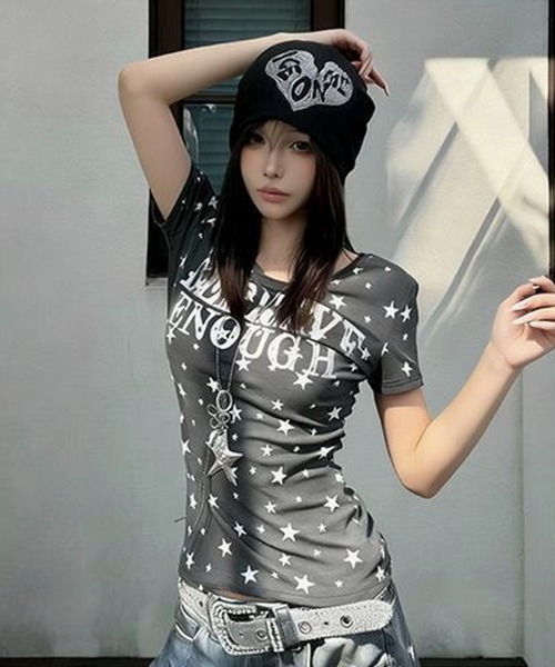 AVYL(アヴィル)の「スターパターンカレッジロゴコンパクトTシャツ(Tシャツ/カットソー・レディース・ホワイト/ダークグレー・M)」の22枚目の写真