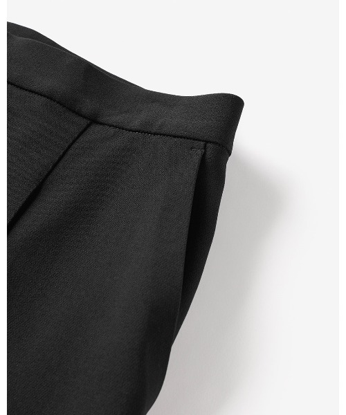 DoCLASSE( ドゥクラッセ)の「トリアセダブル・ワイドパンツ(その他パンツ・レディース・ブラック/グレイッシュブルー・7/11)」の7枚目の写真