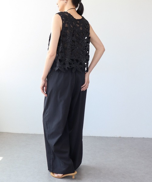 Three Four Time（ｽﾘｰﾌｫｰﾀｲﾑ）の「カギ編み箔フラワーモチーフレースベスト（ベスト・レディース・ブラック/ベージュ・ONE SIZE）」の8枚目の写真