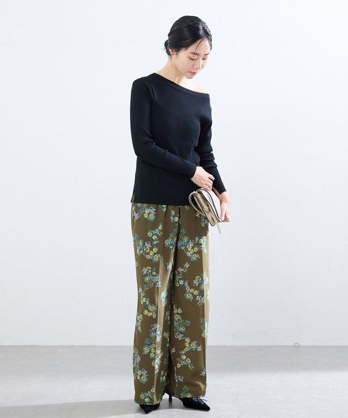 IENA(イエナ)の「《/手洗い可》ECO SPLASH ボートネックプルオーバー(ニット/セーター・レディース・ブラック/パープル/ベージュ・FREE)」の4枚目の写真