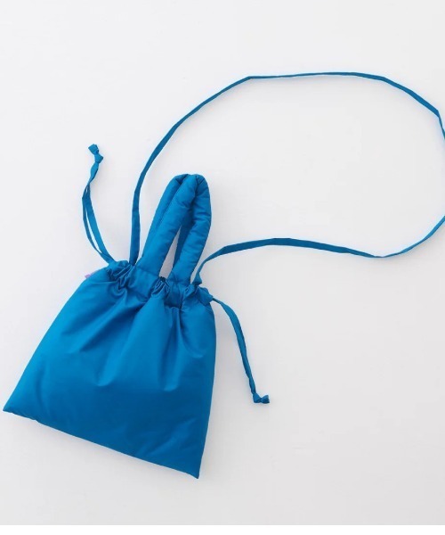 COMMON WARE(コモンウェアー)の「tr:the3/ザスリー quilting mini bag 超軽量 ミニショルダーバッグ(ショルダーバッグ・レディース・グリーン/ネイビー/ブルー/サックスブルー/イエロー/グリーン系その他・FREE)」の5枚目の写真