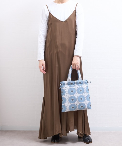 COMMON WARE(コモンウェアー)の「tr:the3/ザスリー quilting mini bag 超軽量 ミニショルダーバッグ(ショルダーバッグ・レディース・グリーン/ネイビー/ブルー/サックスブルー/イエロー/グリーン系その他・FREE)」の14枚目の写真