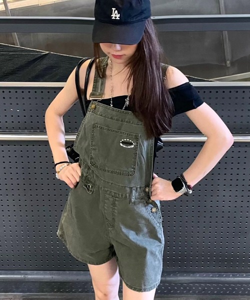 SHEENA（シーナ）の「ワンポイント刺繍ロゴショートサロペット（サロペット/オーバーオール・レディース・カーキ・M）」の18枚目の写真