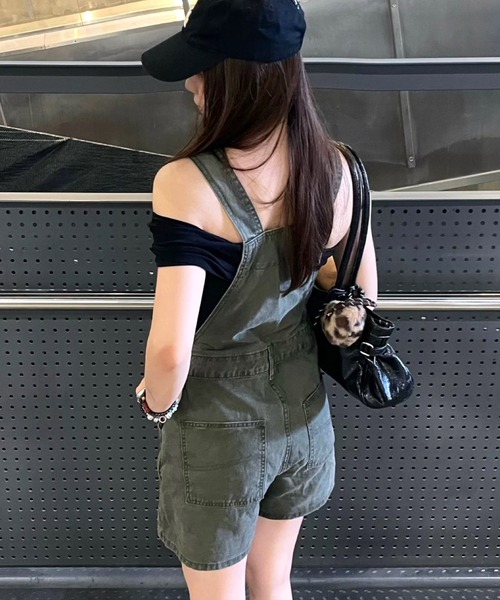 SHEENA（シーナ）の「ワンポイント刺繍ロゴショートサロペット（サロペット/オーバーオール・レディース・カーキ・M）」の20枚目の写真