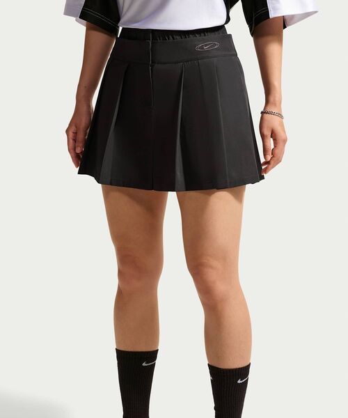 NIKE(ナイキ)の「ナイキ スポーツウェア ウィメンズ プリーツ ミニスカート / Nike Sportswear Women's Pleated Miniskirt IO9612-010 Black(スカート・レディース・ブラック・L/S/M/XL)」の2枚目の写真